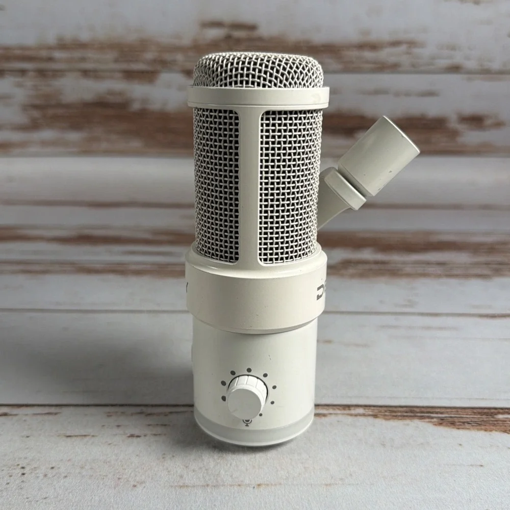 Deity Microphones VO-7U Dynamic USB Microphone White Used No Accessories